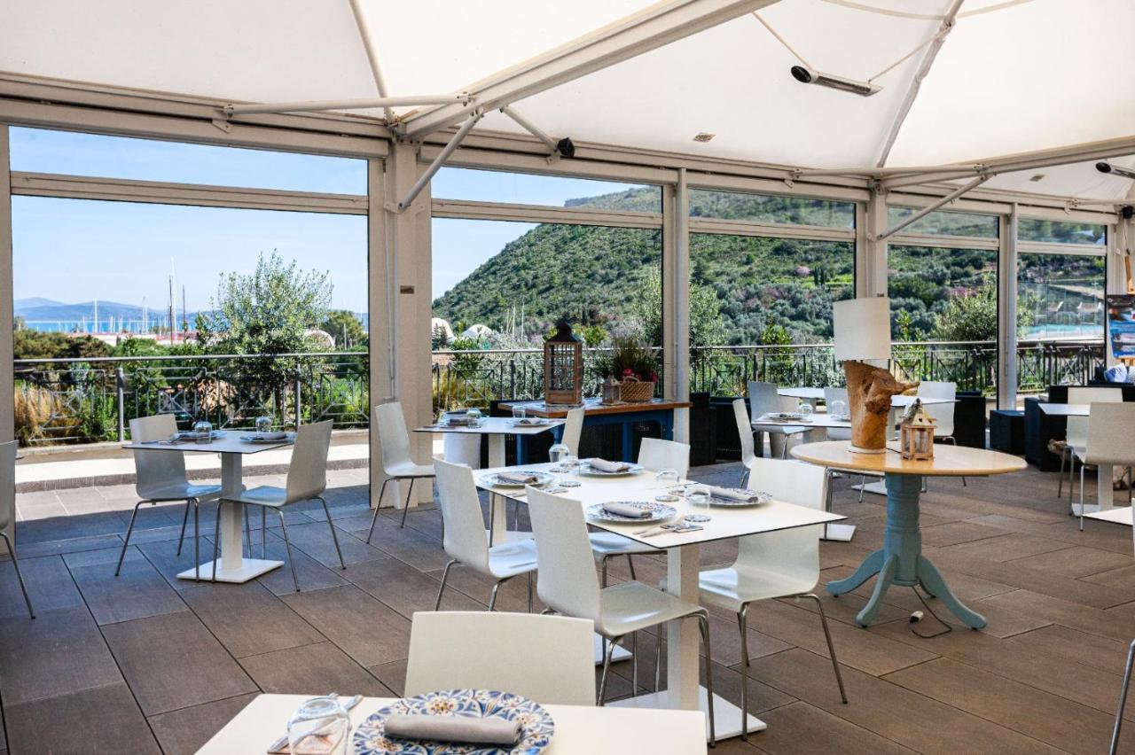 A Point Porto Ercole Resort & Spa Exterior foto